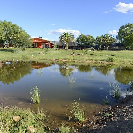 Auas Safari Lodge Falena Buitenkant foto