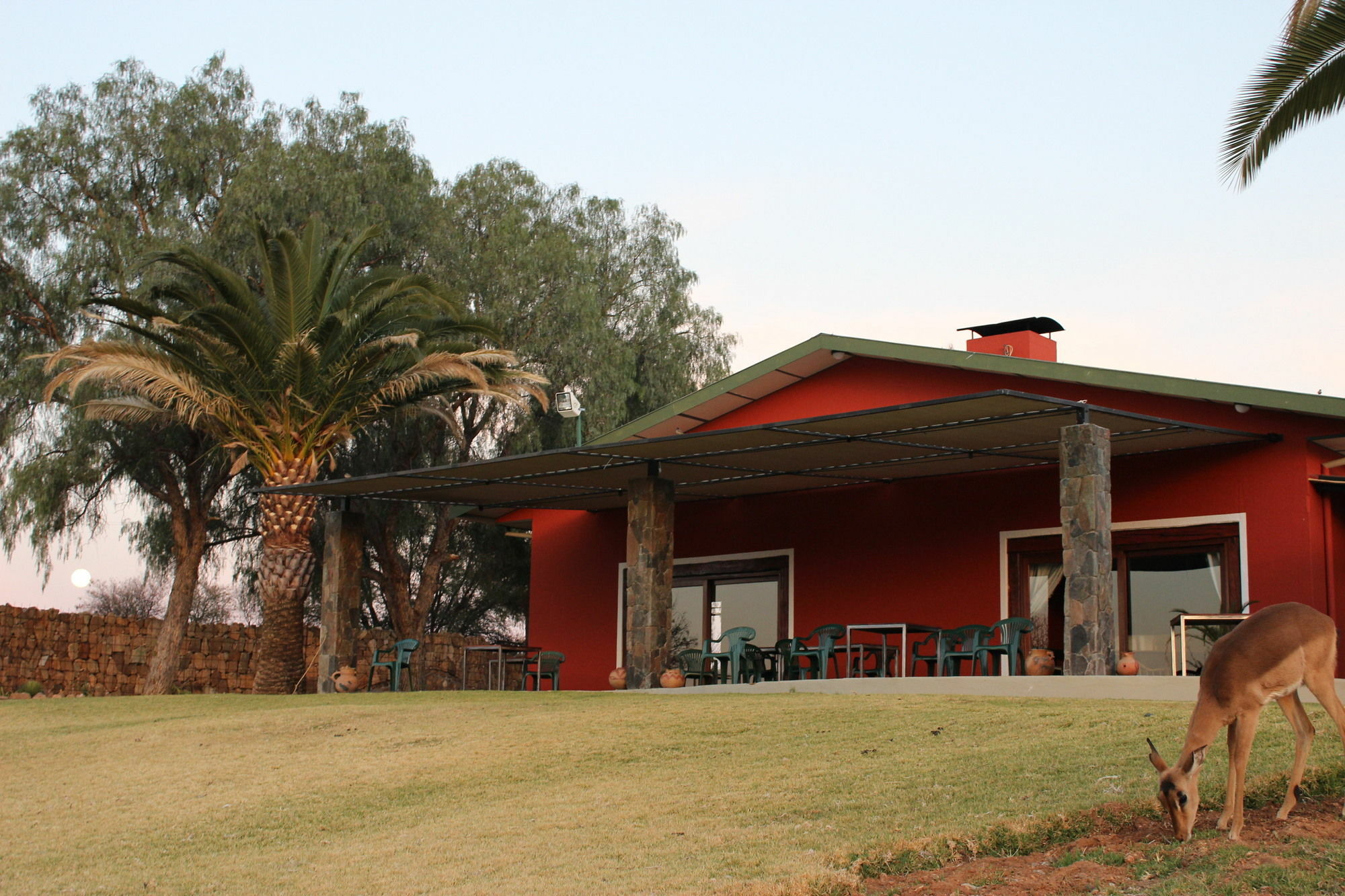 Auas Safari Lodge Falena Buitenkant foto
